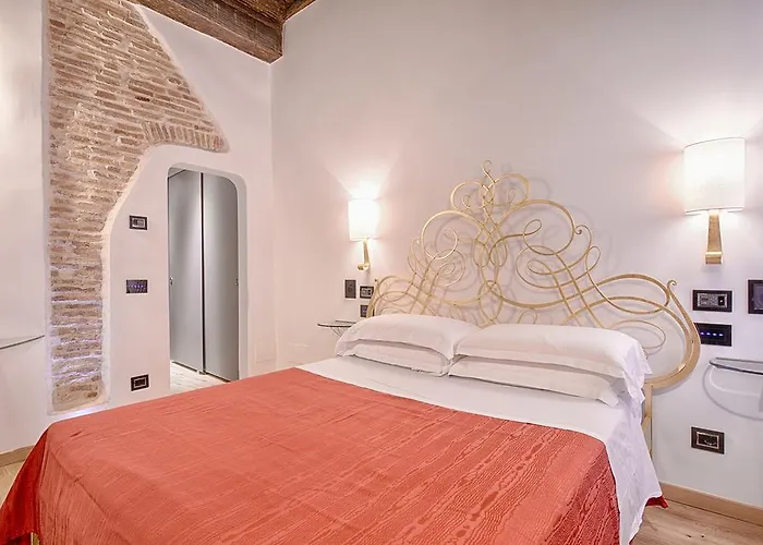 Luxury Ripetta 2 Rom