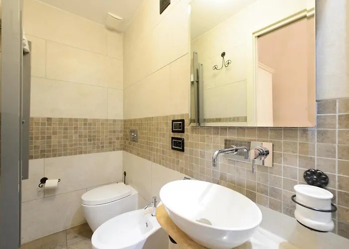 Luxury Ripetta 2 Rom